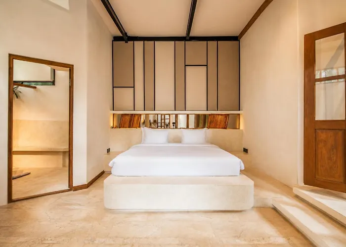 Villa Chic 2-br With Pool, 800m To