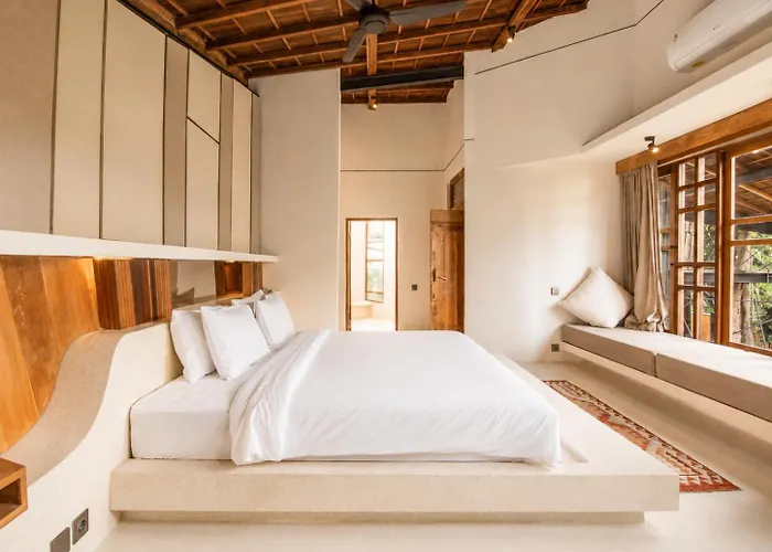 Chic 2-br With Pool, 800m To * Canggu (Bali)