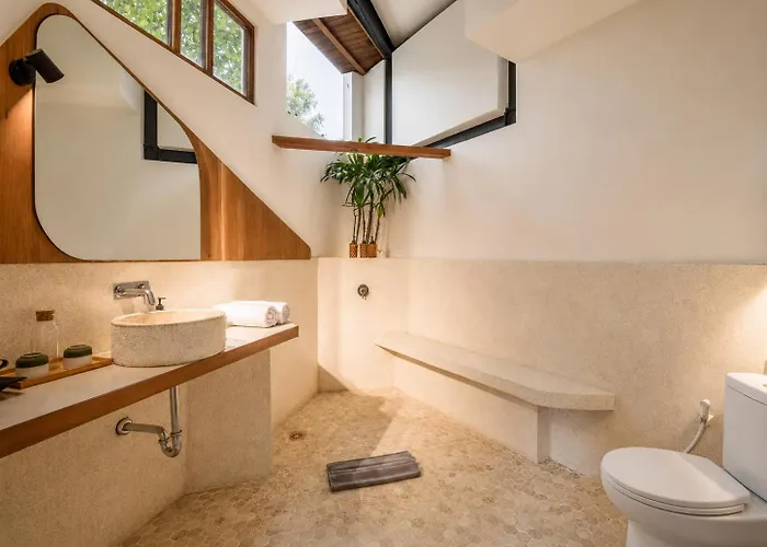 Villa Chic 2-br With Pool, 800m To *